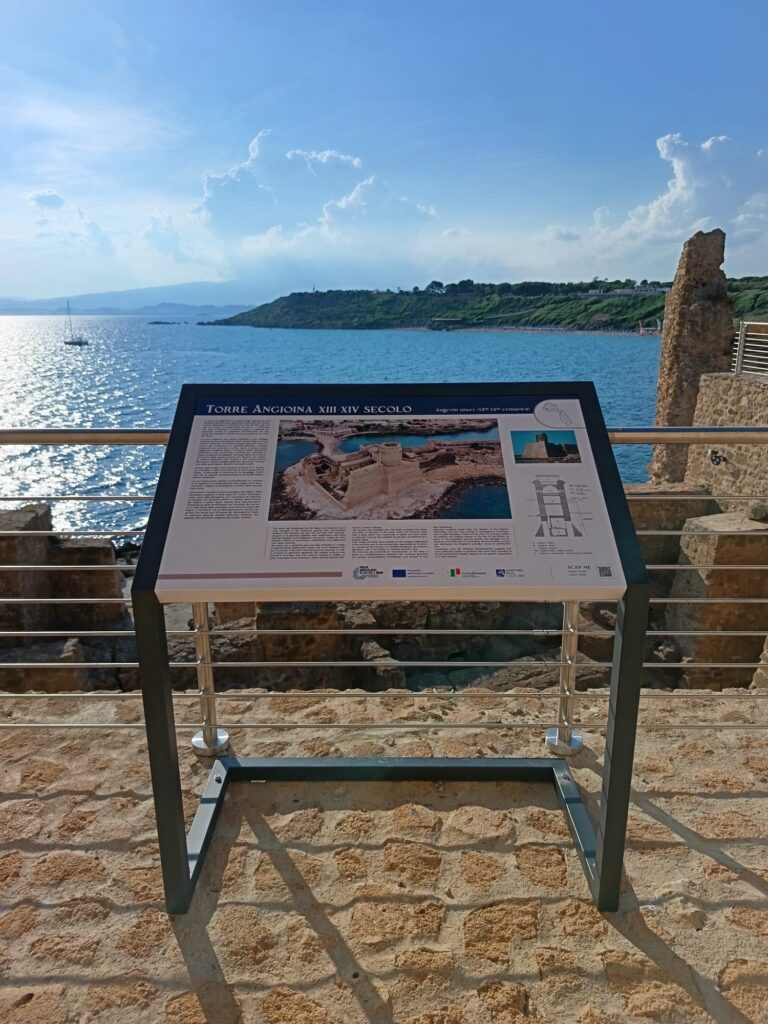 Orientarsi nella storia: il sistema di wayfinding TEXI per la Fortezza Aragonese di Le Castella, Isola di Capo Rizzuto
